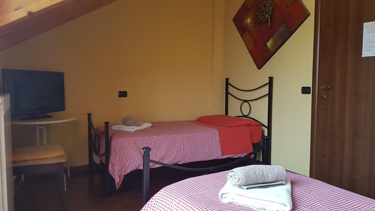 B&B La Tartaruga Pregnana Milanese Exterior photo